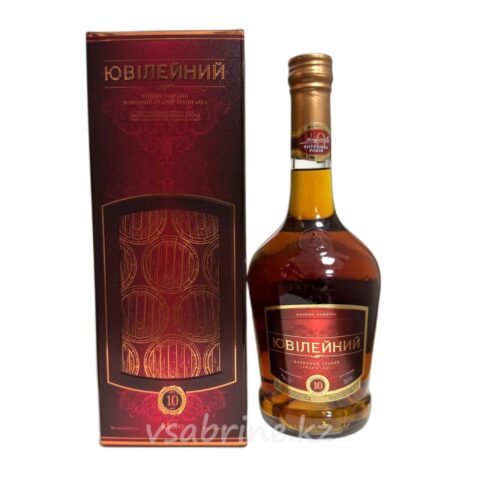 Коньяк Юбилейный 43% 0.5л