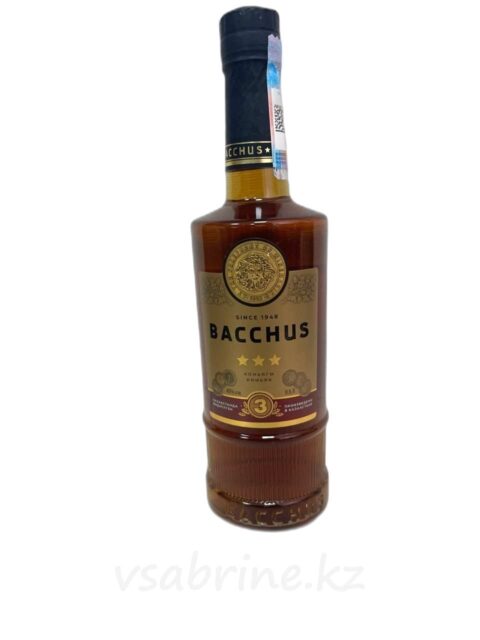 Коньяк Bacchus 3 Летний 40% 0.5л