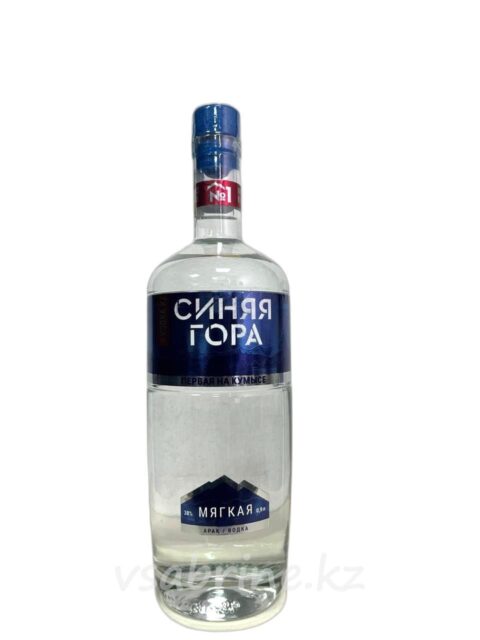 Водка Синяя гора 40% 0.9л