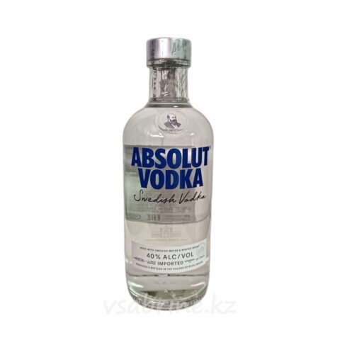 Водка Absolut 40% 0.5л